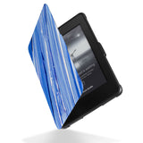 Reinforced rubber bumpers on the corners to protect your Kindle Paperwhite 